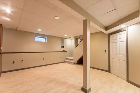 5804 Post Road Warwick RI 02818