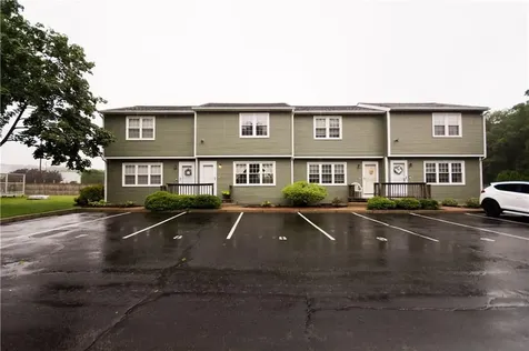 5804 Post Road Warwick RI 02818