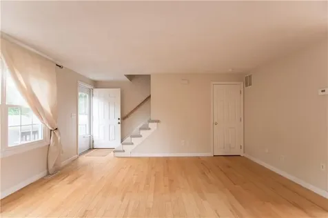 5804 Post Road Warwick RI 02818