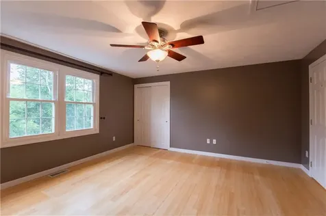 5804 Post Road Warwick RI 02818