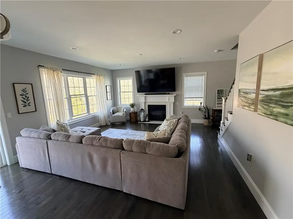 93 Cedar Forest Road Smithfield RI 02917