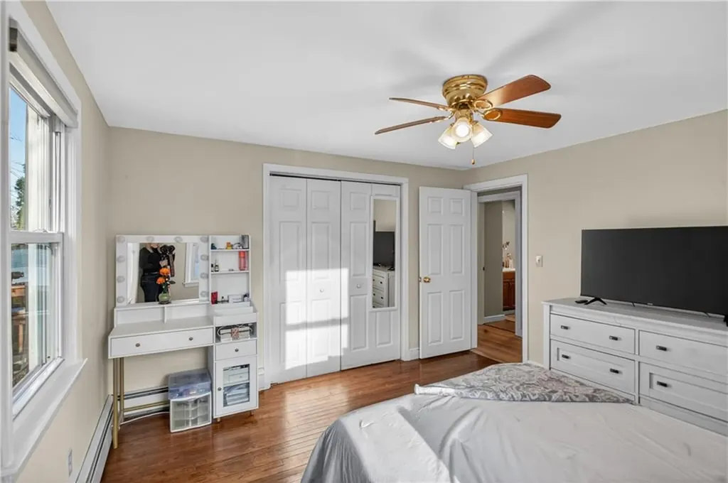 80 Glendale Avenue Warwick RI 02889