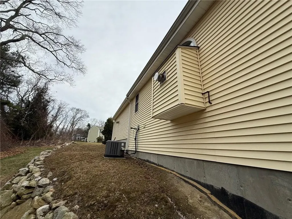 2 Maria Circle Johnston RI 02919