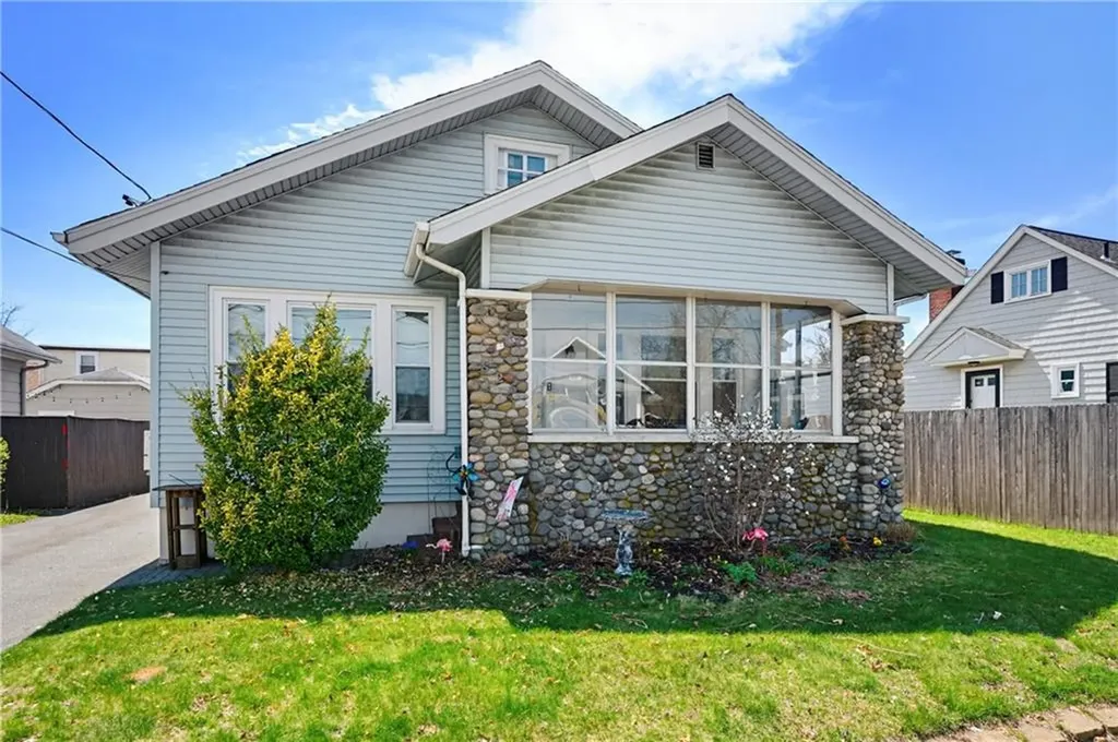 525 Willett Avenue East Providence RI 02915