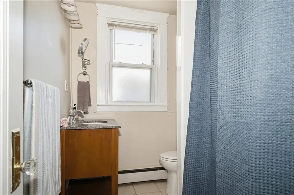 525 Willett Avenue East Providence RI 02915