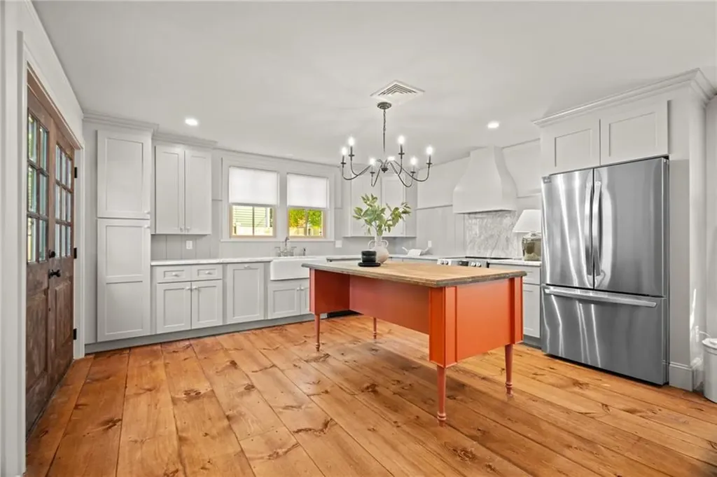 69 Hudson Street Providence RI 02909