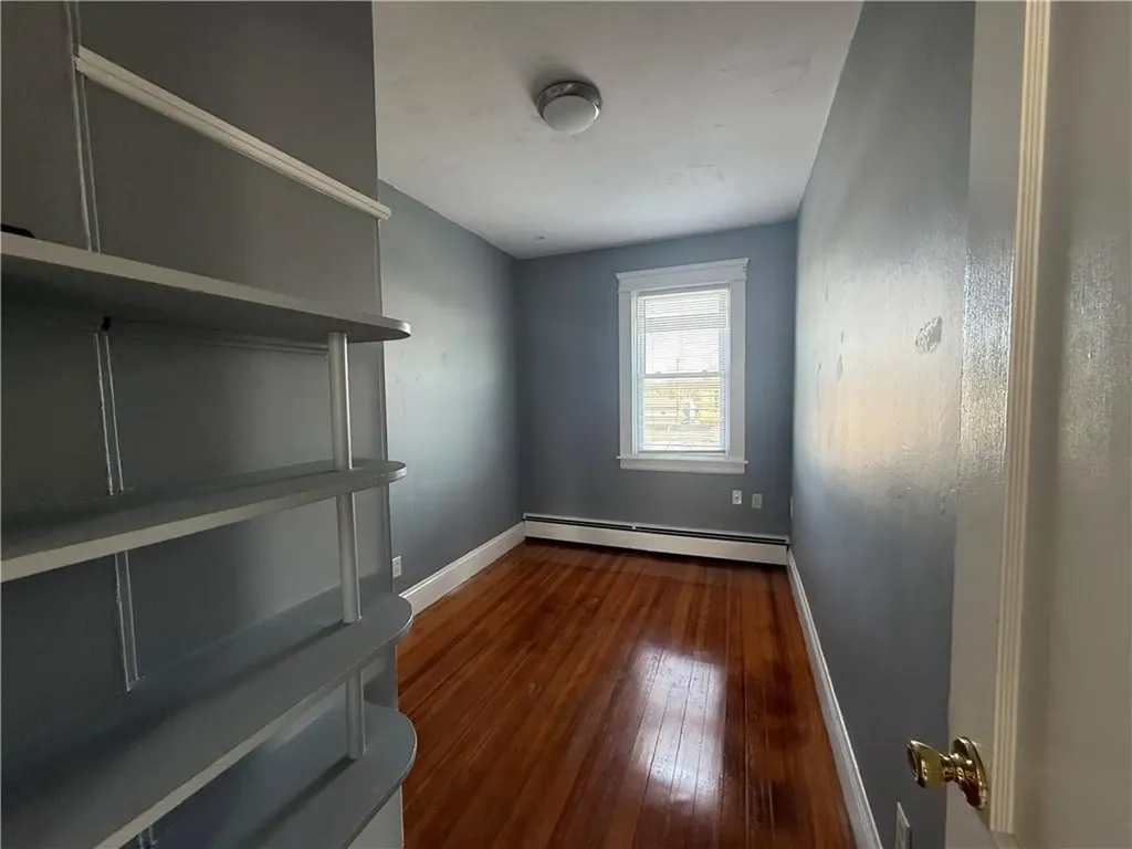 10 Knight Street Cranston RI 02920