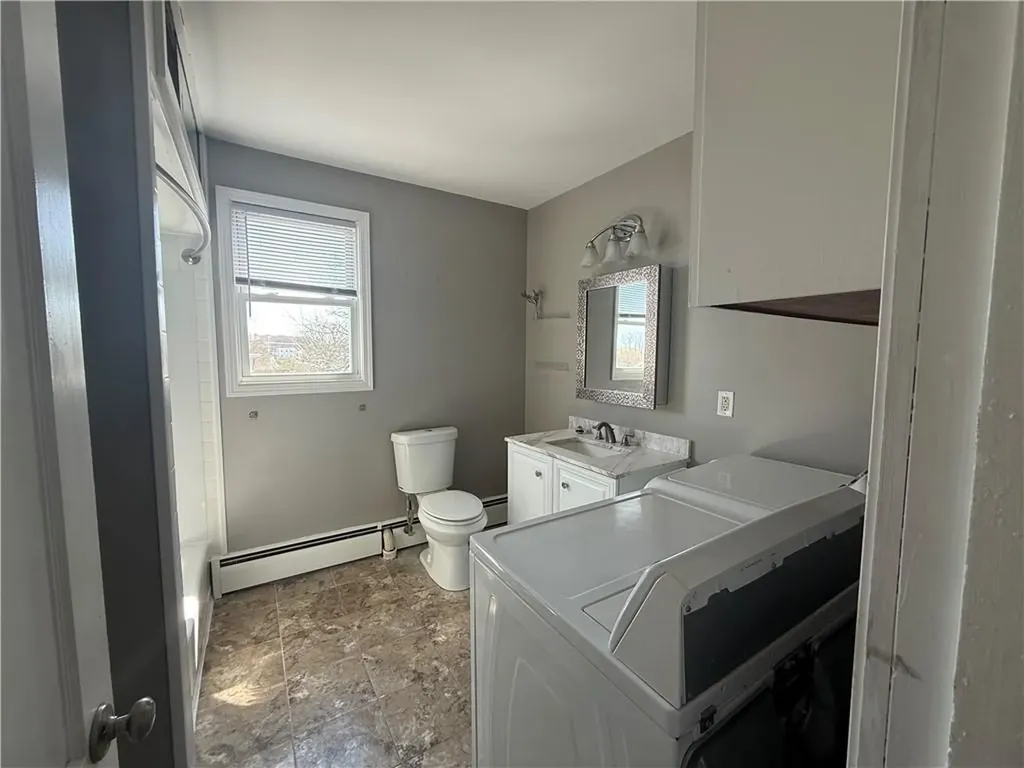 10 Knight Street Cranston RI 02920