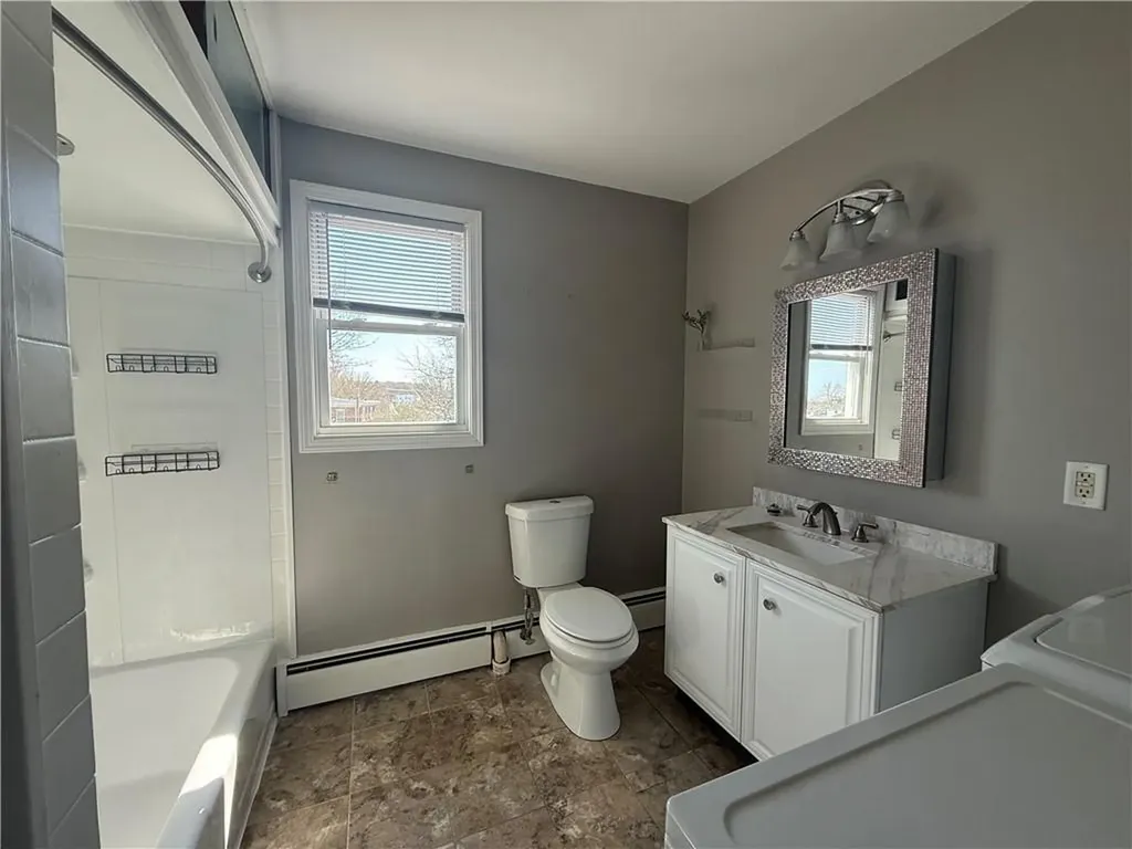 10 Knight Street Cranston RI 02920