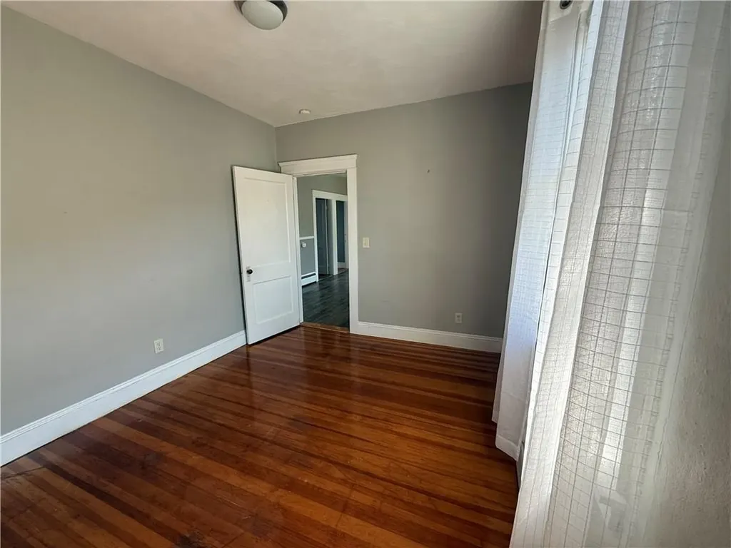 10 Knight Street Cranston RI 02920