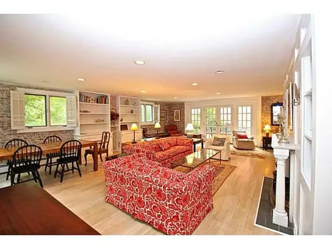 434 Bellevue Avenue Newport RI 02840