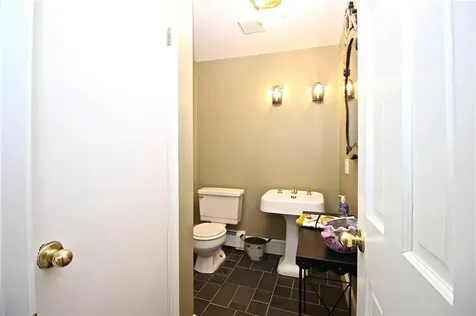 434 Bellevue Avenue Newport RI 02840