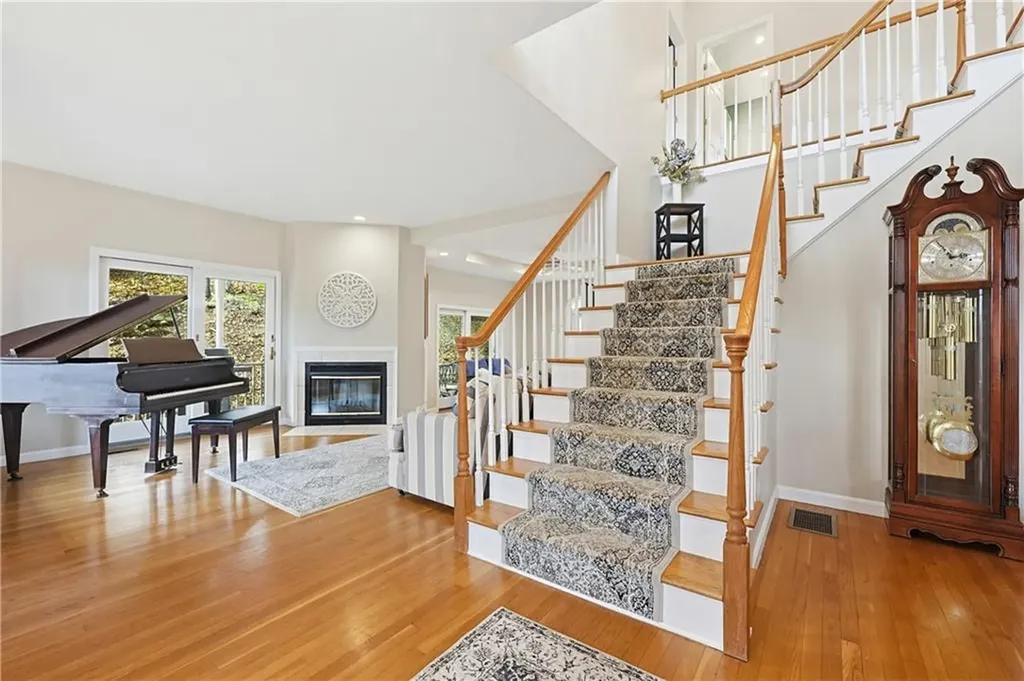 54 Paine Road Cumberland RI 02864