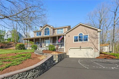 54 Paine Road Cumberland RI 02864