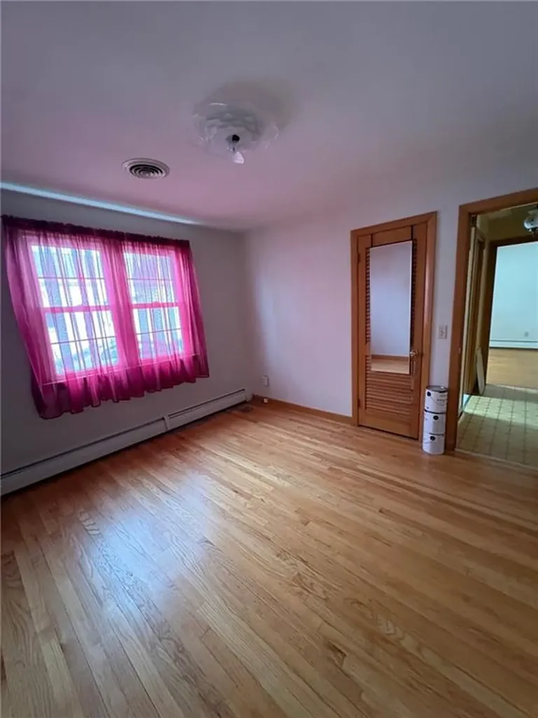 11 Coes Street North Providence RI 02904