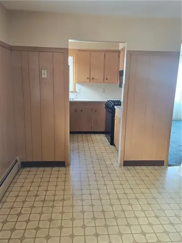 11 Coes Street North Providence RI 02904