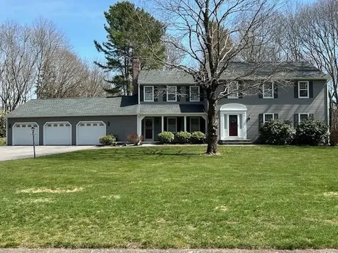 111 Mourning Dove Drive North Kingstown RI 02874