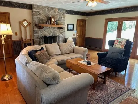 111 Mourning Dove Drive North Kingstown RI 02874