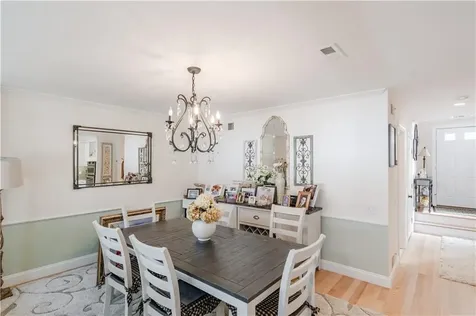 62 Nipmuc Trail North Providence RI 02904