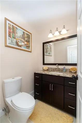 62 Nipmuc Trail North Providence RI 02904