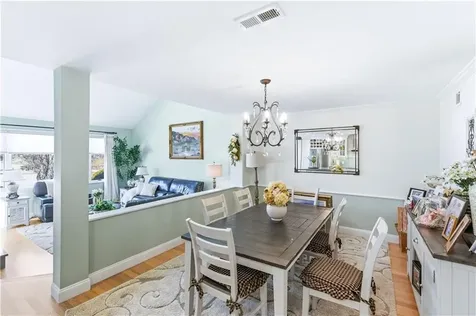 62 Nipmuc Trail North Providence RI 02904