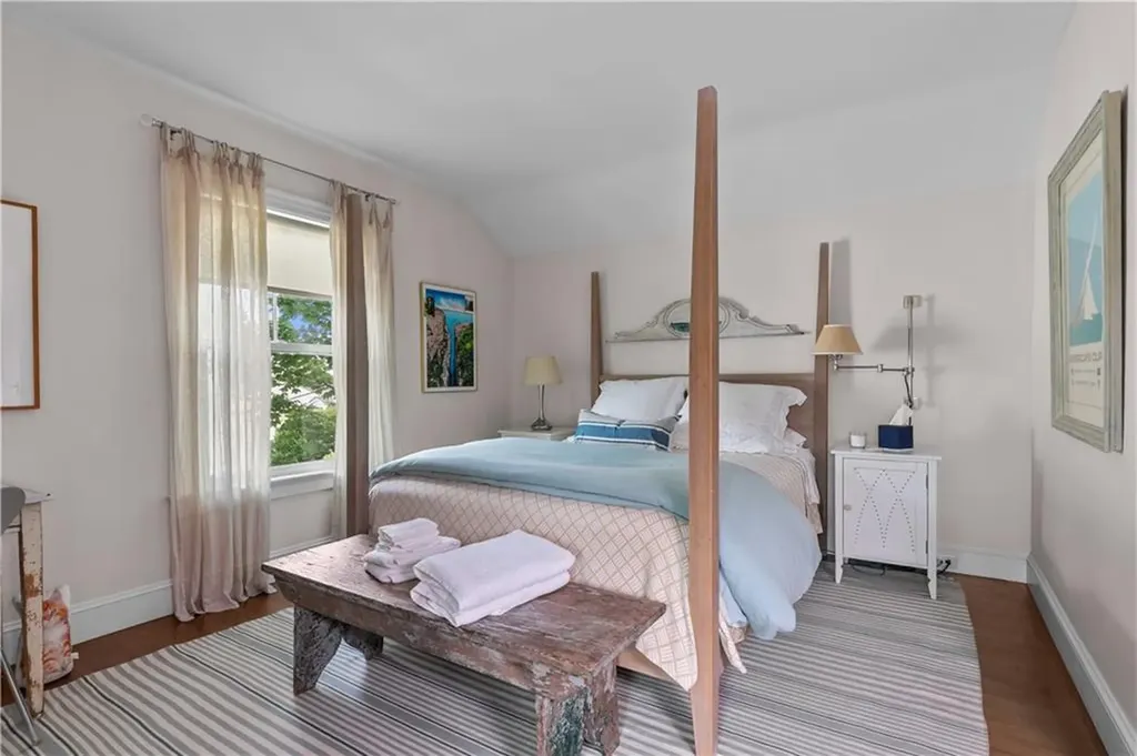 43 Sherman Street Newport RI 02840