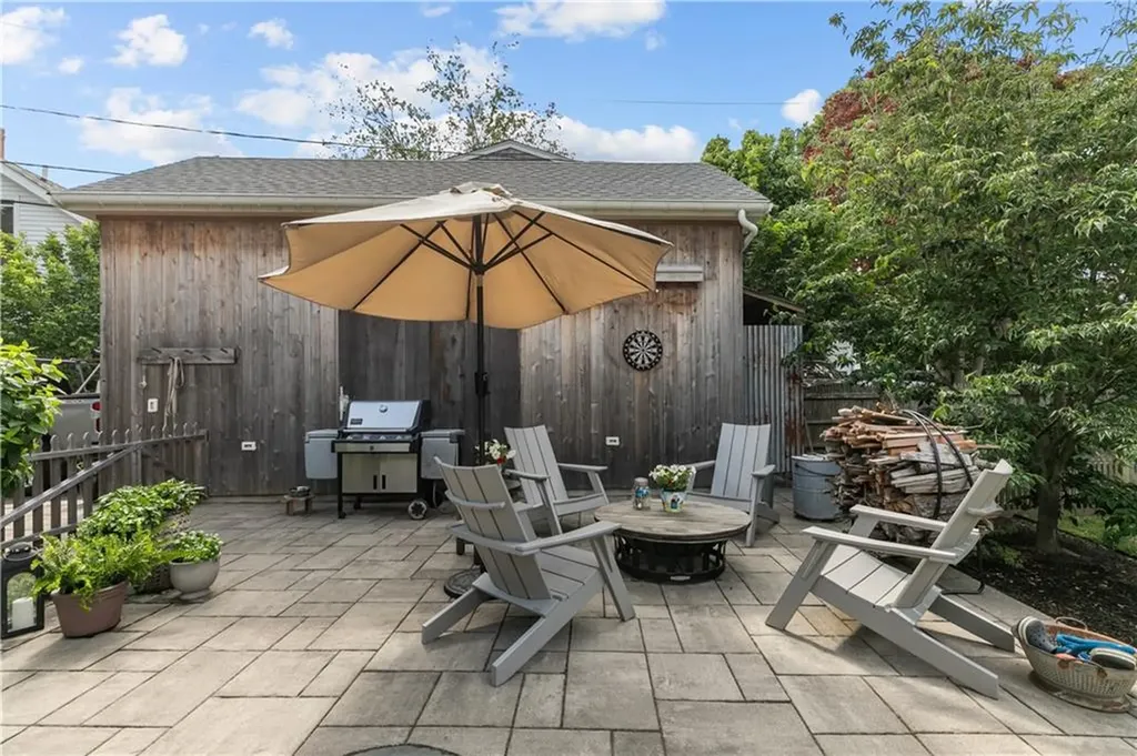 43 Sherman Street Newport RI 02840