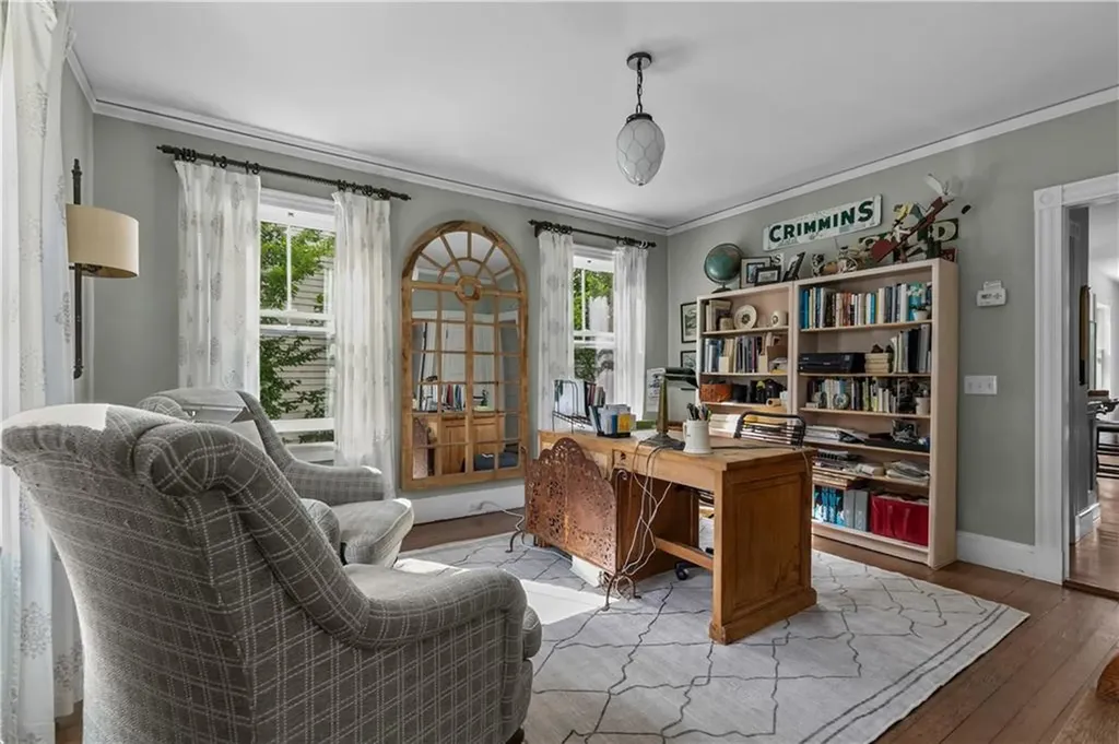 43 Sherman Street Newport RI 02840