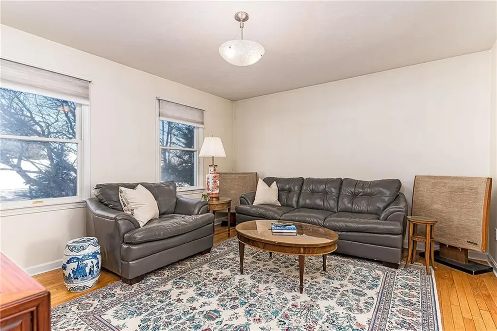 173 Russell Drive Tiverton RI 02878