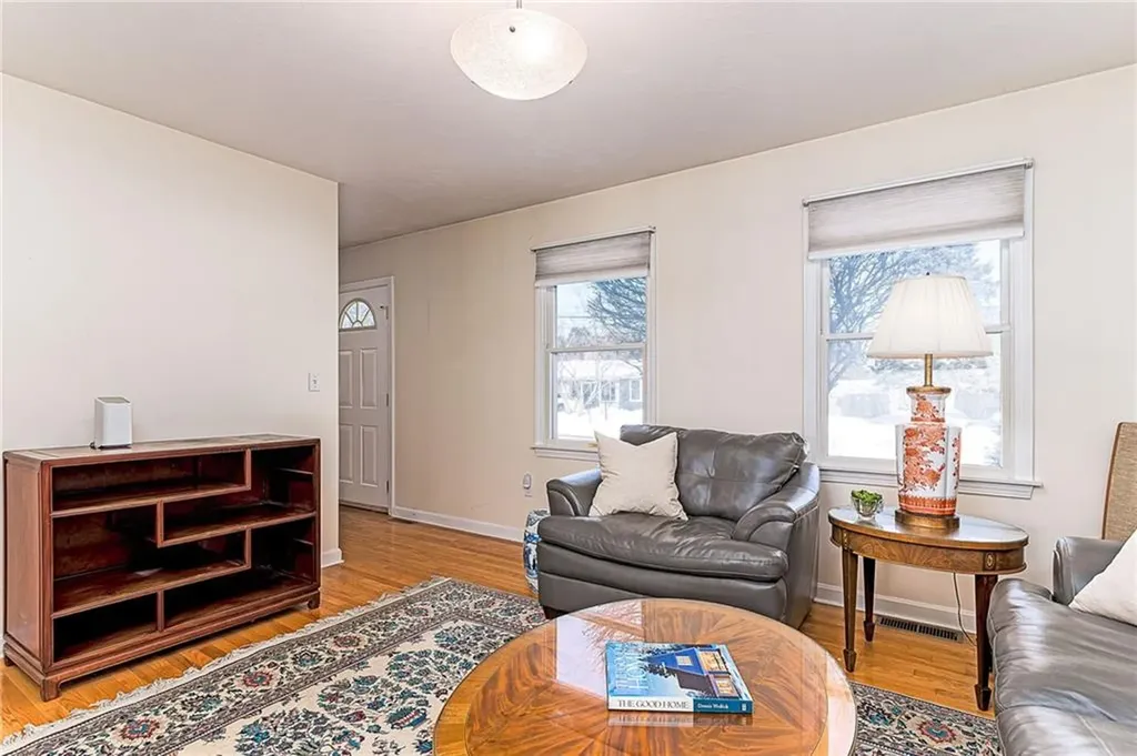 173 Russell Drive Tiverton RI 02878