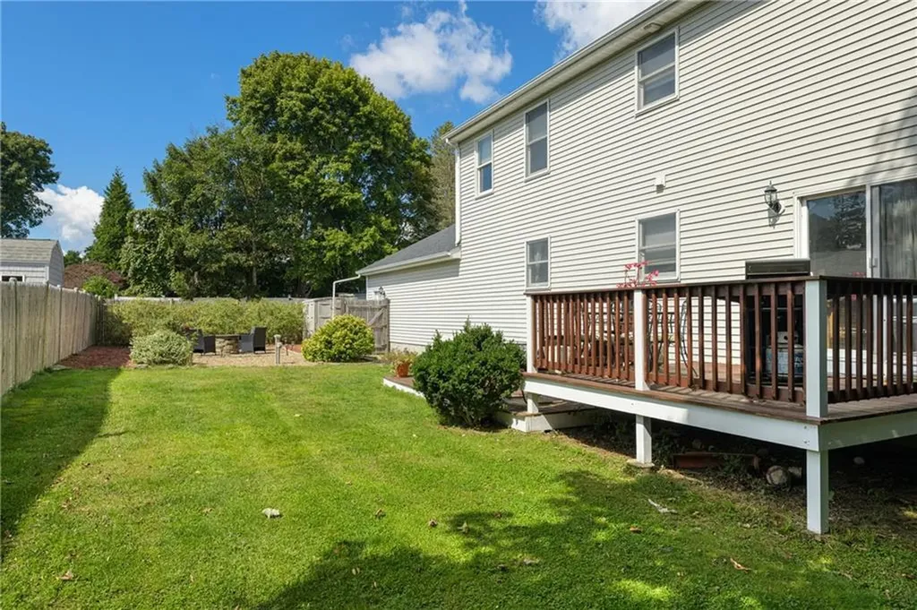 173 Russell Drive Tiverton RI 02878