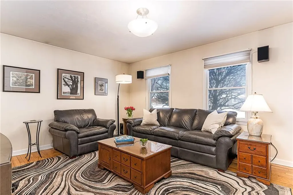 173 Russell Drive Tiverton RI 02878