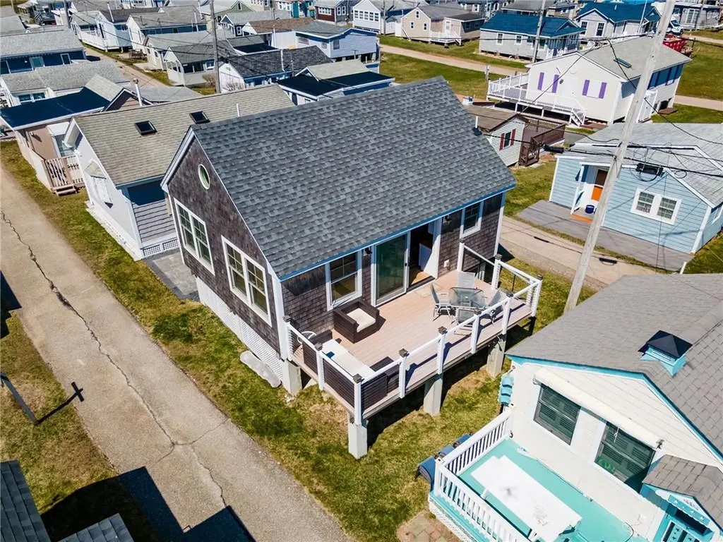 240 6w2 Cards Pond Road South Kingstown RI 02879