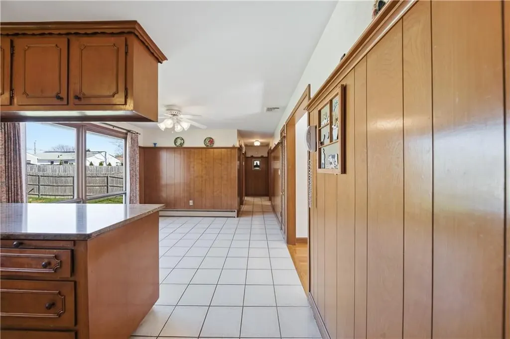 73 Oregon Avenue North Providence RI 02911