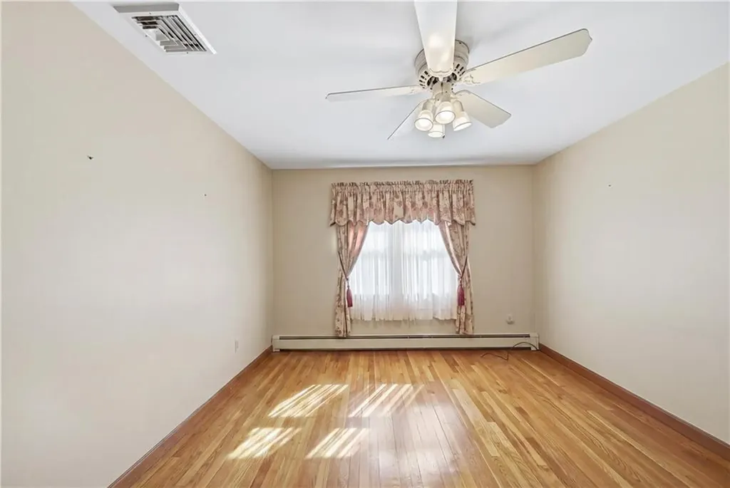 73 Oregon Avenue North Providence RI 02911