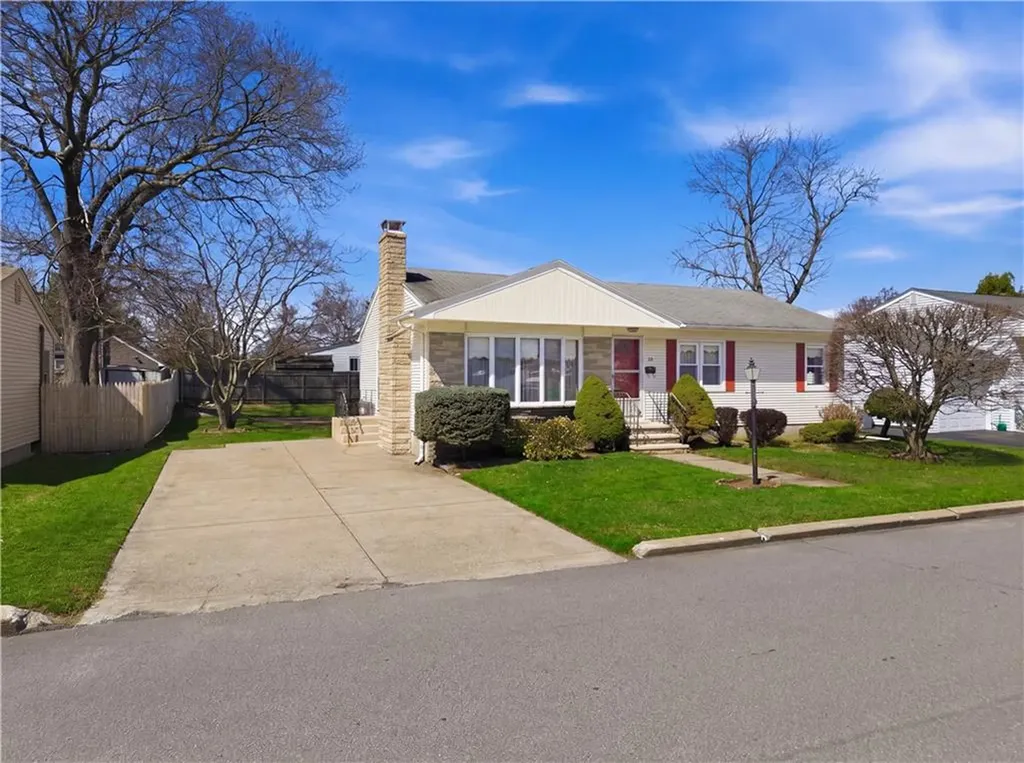 73 Oregon Avenue North Providence RI 02911