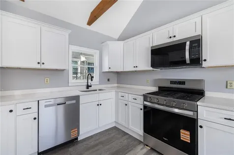 183 Baker Street Providence RI 02905