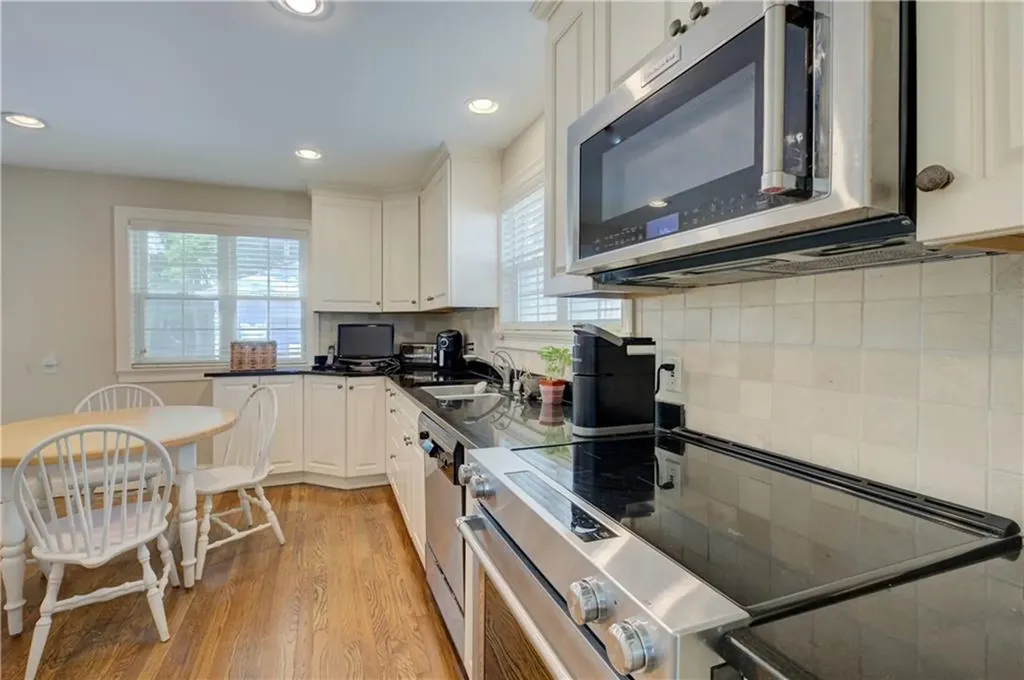 70 Sargent Avenue Providence RI 02906