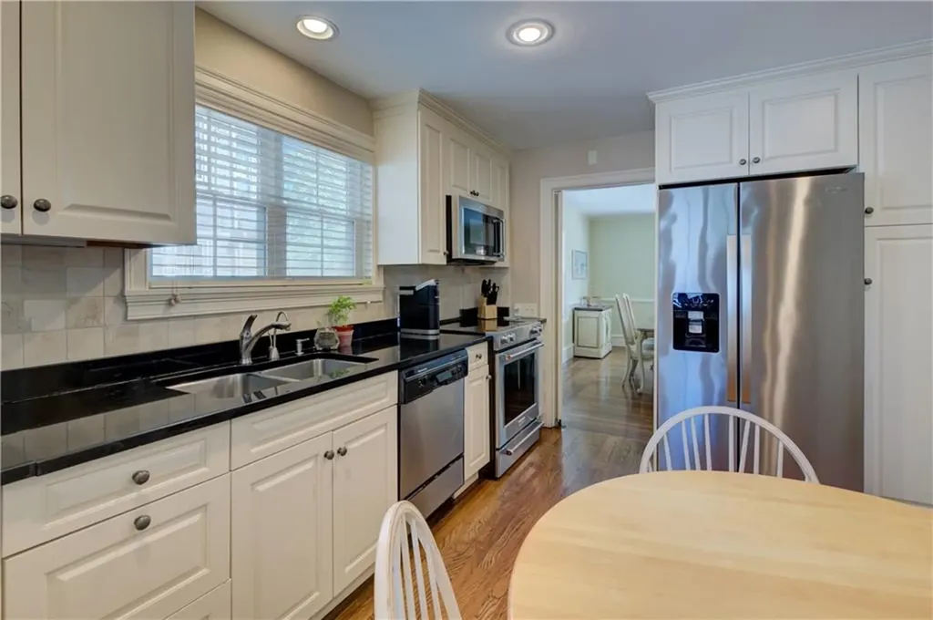 70 Sargent Avenue Providence RI 02906