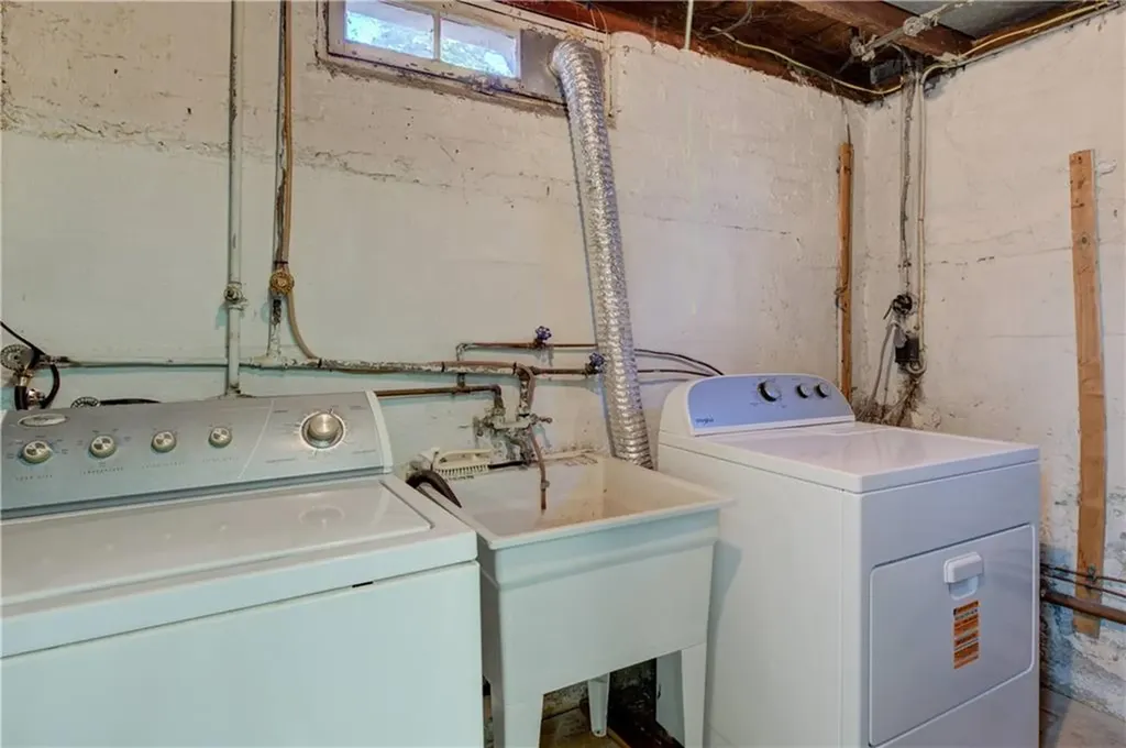70 Sargent Avenue Providence RI 02906