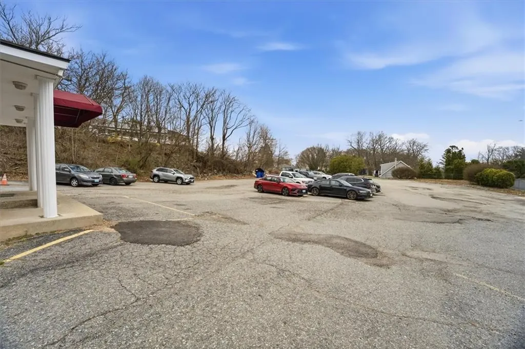 420 Woodward Road North Providence RI 02904
