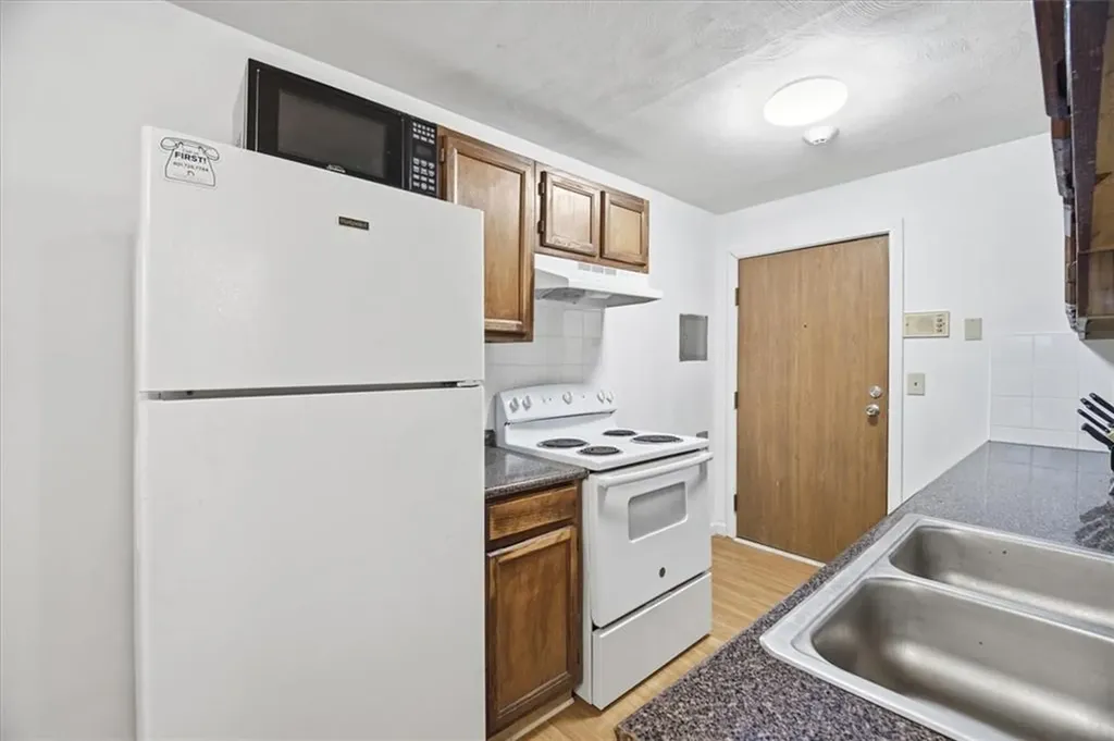 420 Woodward Road North Providence RI 02904
