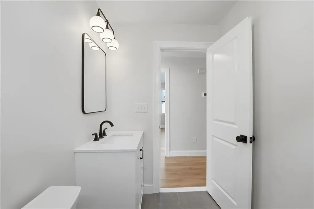 37 Webb Street Pawtucket RI 02860