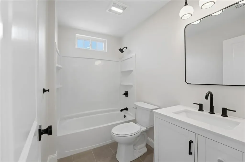 37 Webb Street Pawtucket RI 02860