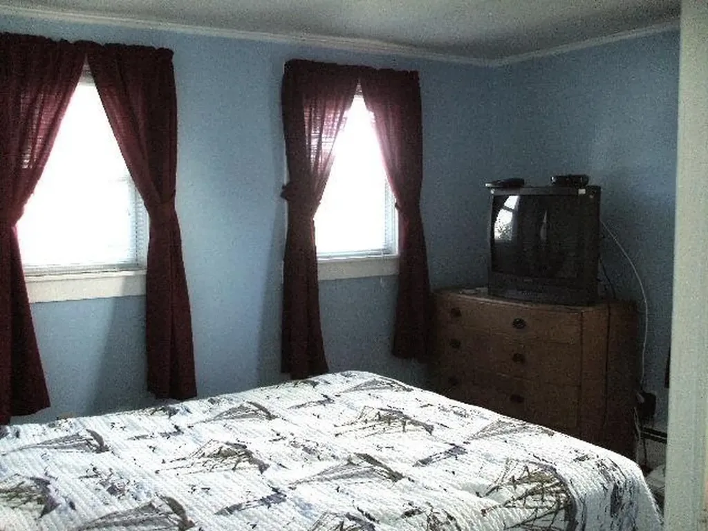 10 John Street Narragansett RI 02882
