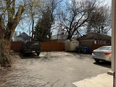 368 Orms Street Providence RI 02908