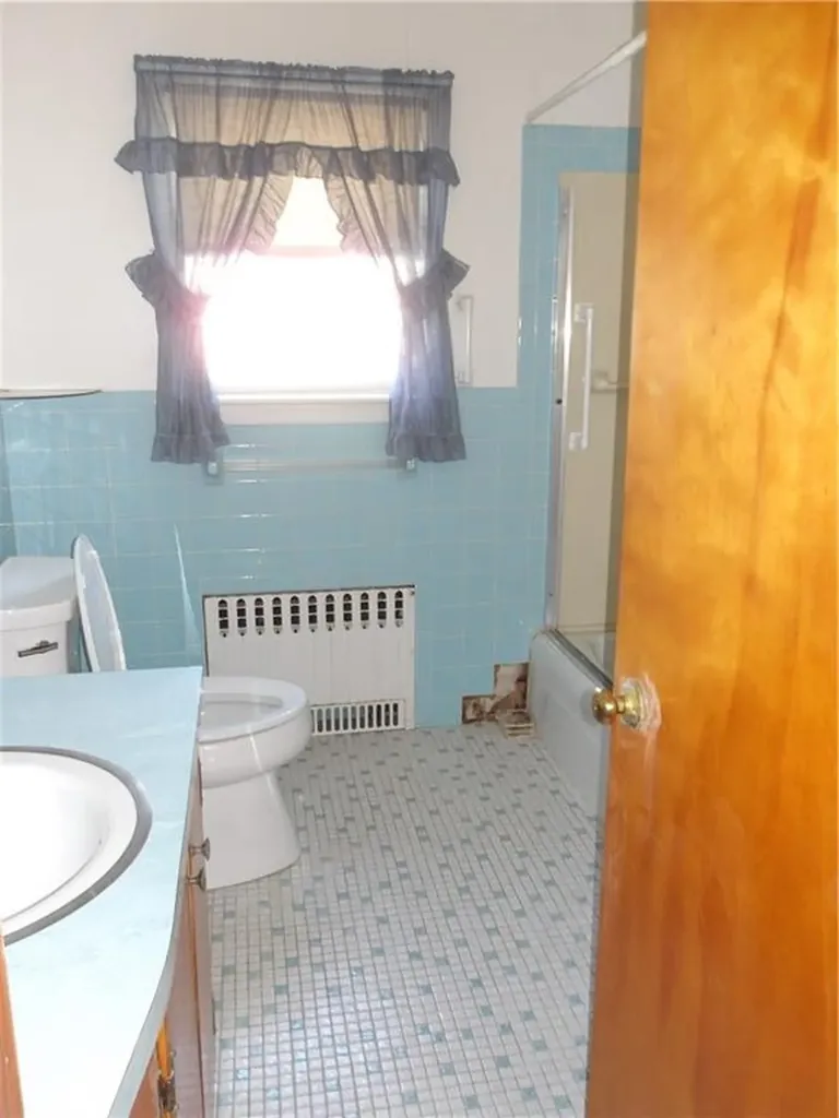 12 County Street Newport RI 02840