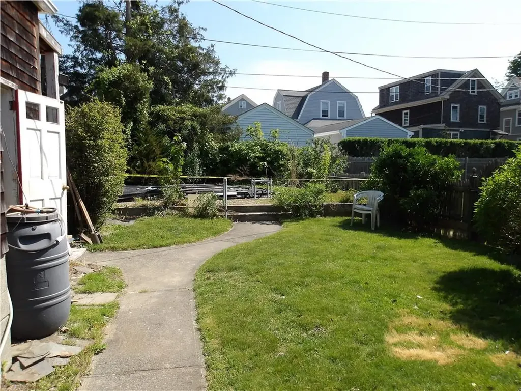 12 County Street Newport RI 02840