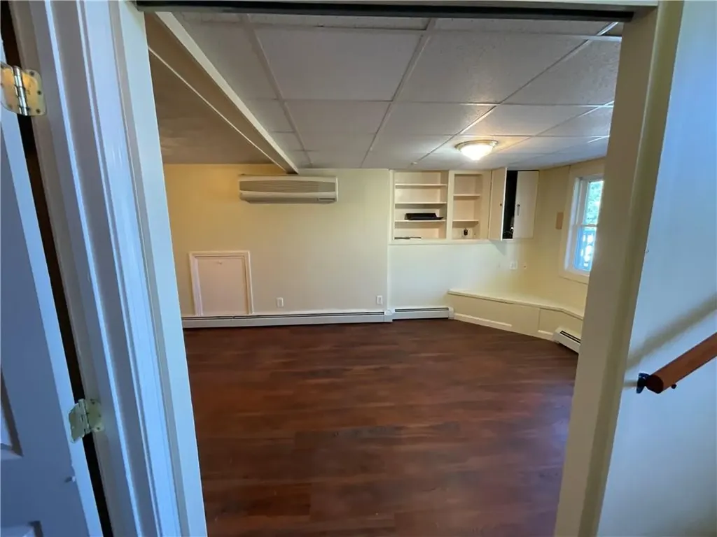 6 Pilgrim Avenue Coventry RI 02816