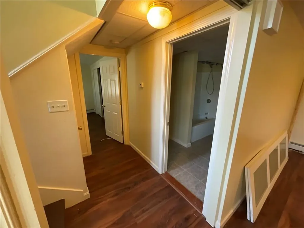 6 Pilgrim Avenue Coventry RI 02816